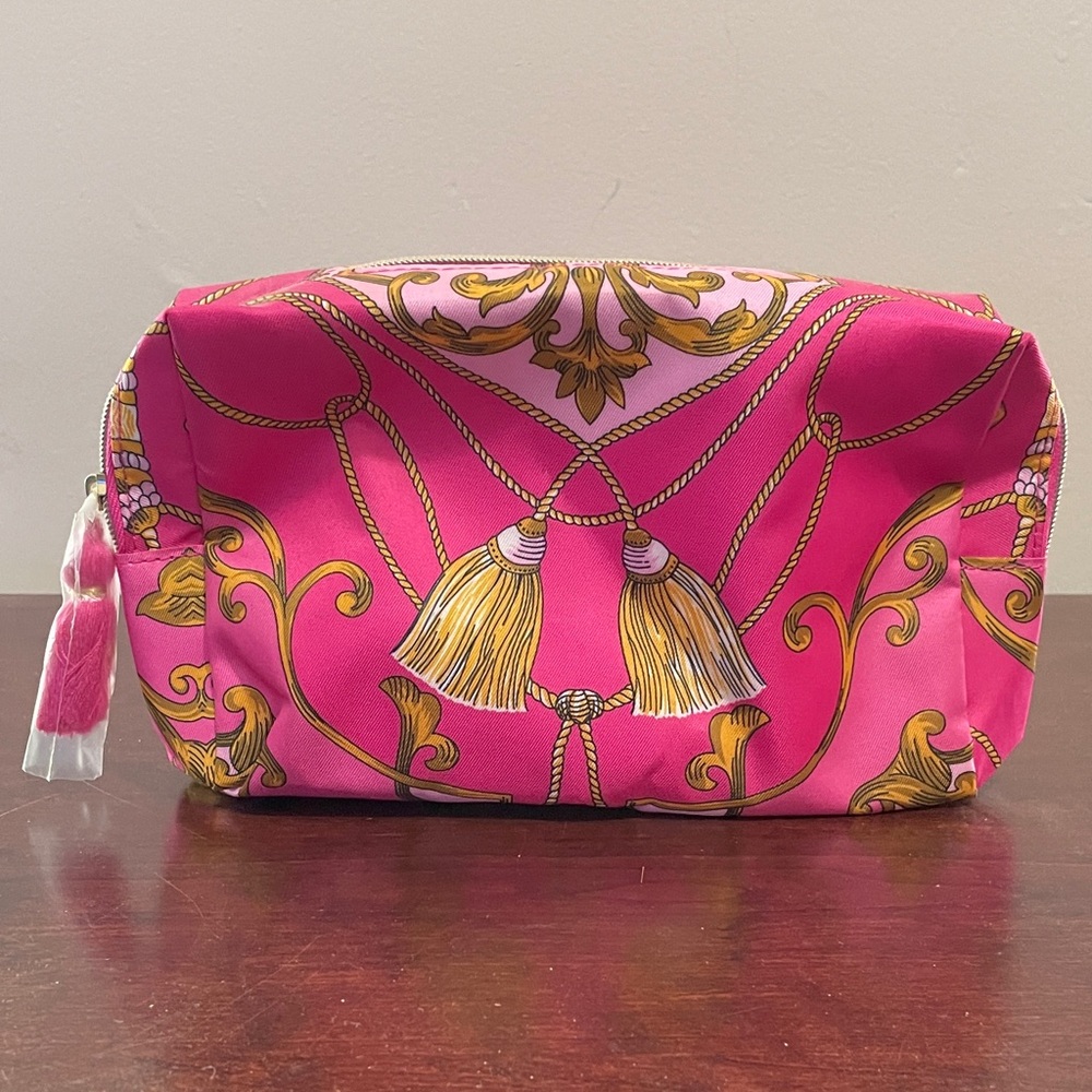 Estee Lauder Pink and Gold Cosmetic Bags Elegant Design